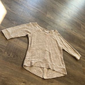 Sparkly XS New York & Company 3/4 sleeve sweater w/ zip back. Cream w/ gold